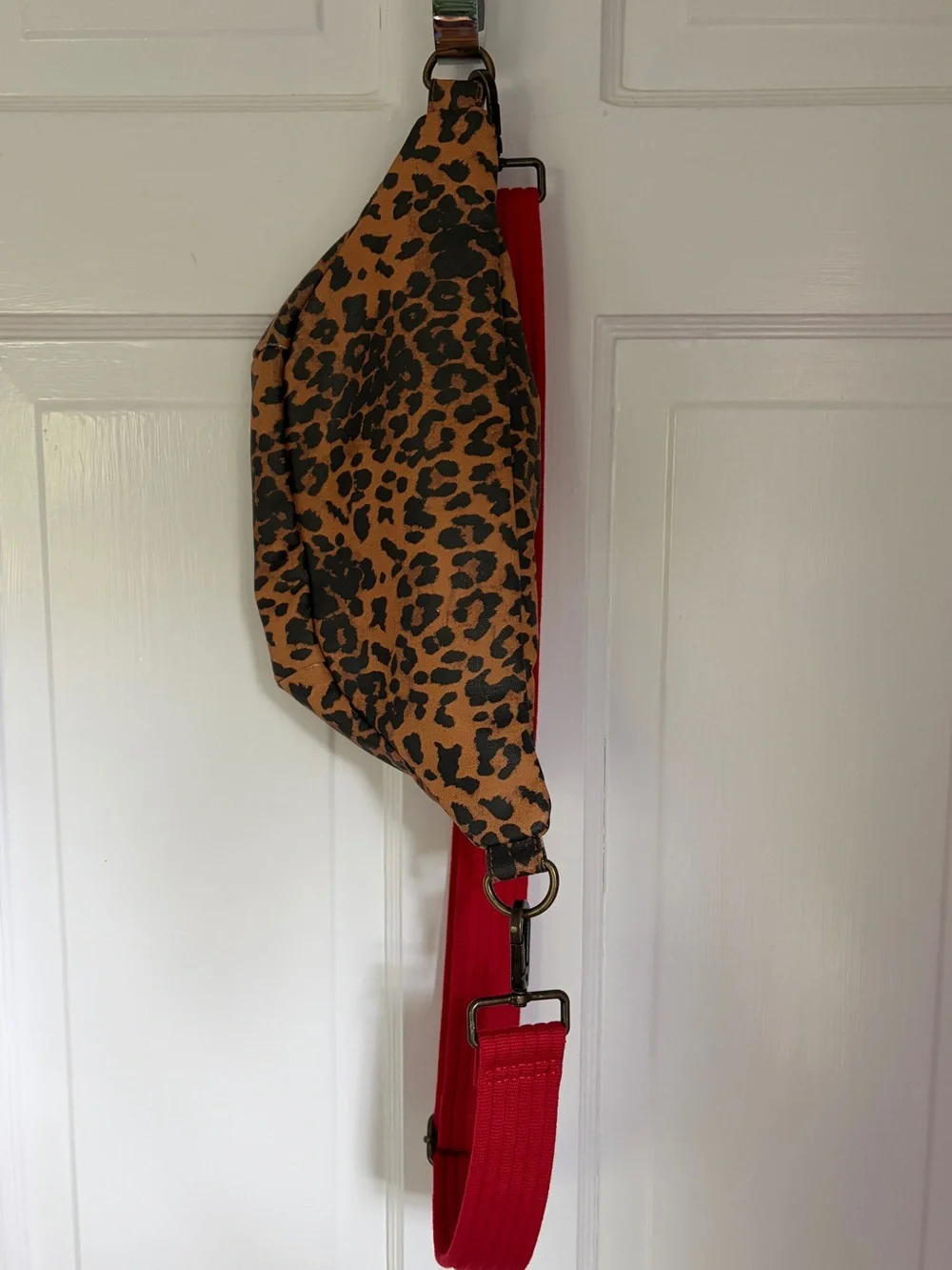 Marine Layer Leopard Print Fanny Pack - Picture 3 of 9